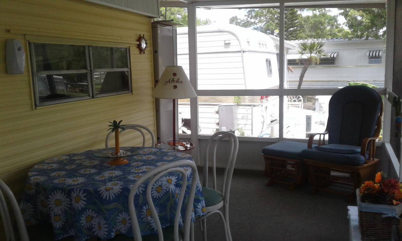 Oak Springs Rv Resort Порт-Ричи Экстерьер фото